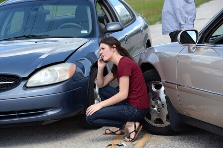 4-people-you-might-want-to-call-if-you-have-a-car-accident